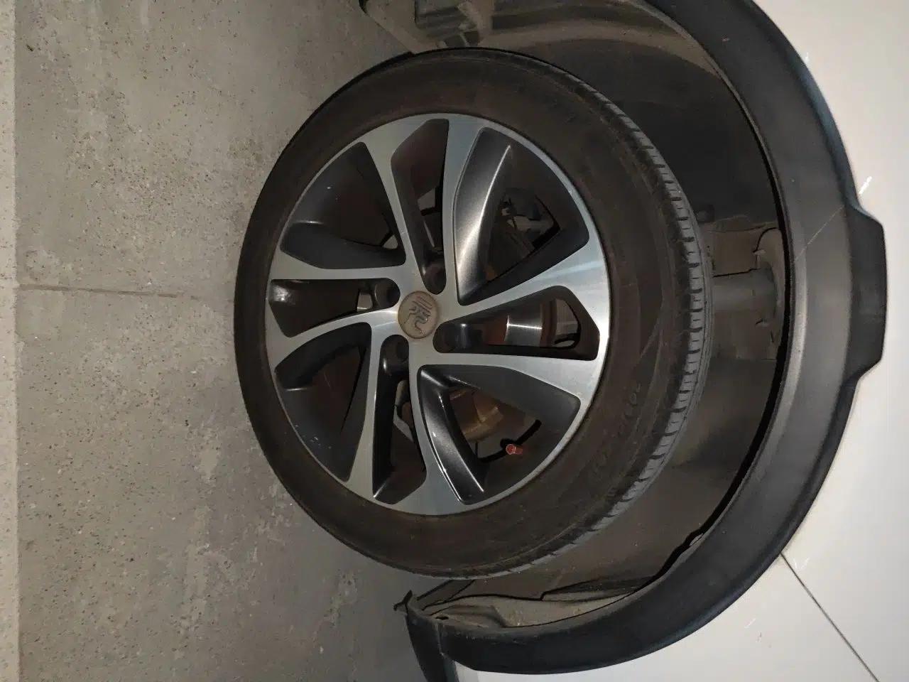 BYD Yuan 2017 1.5L Automatic Cool & Connected Model — миниатюра 8