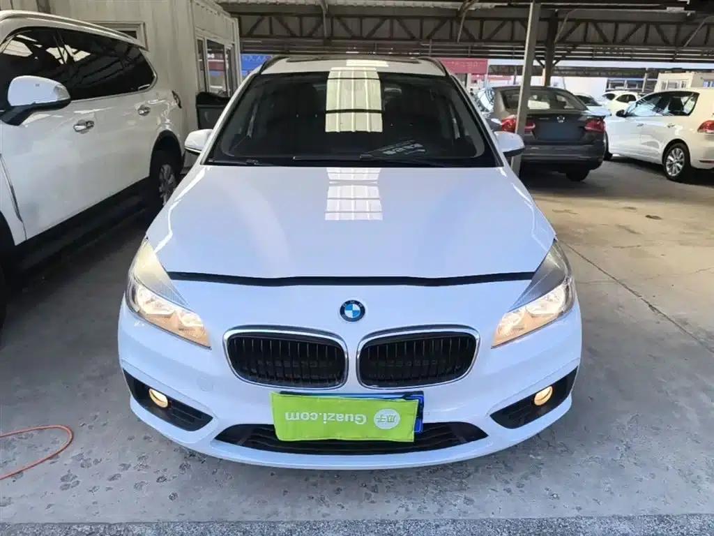 2015 BMW 2 Series Gran Tourer 218i Leading Edition — миниатюра 3