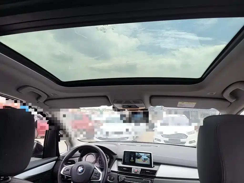 BMW 2 Series Gran Tourer 2019 220i Leading Edition — миниатюра 18