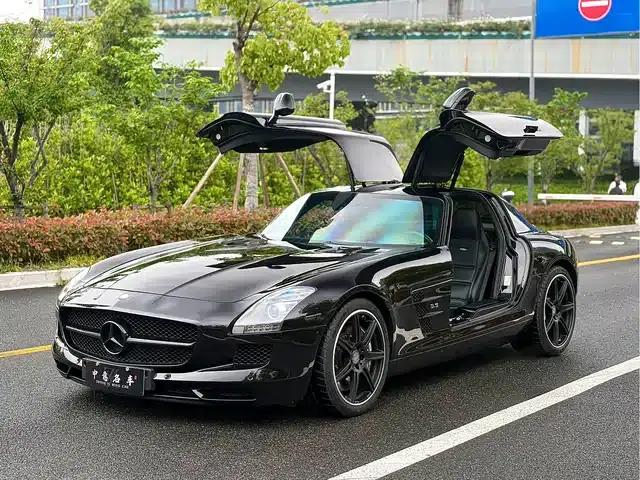 2011 Mercedes-Benz SLS AMG