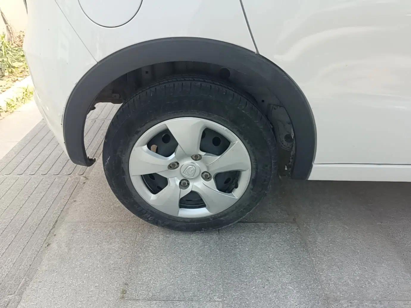 Baojun 310 2016 1.2L manual Comfort trim level — миниатюра 10