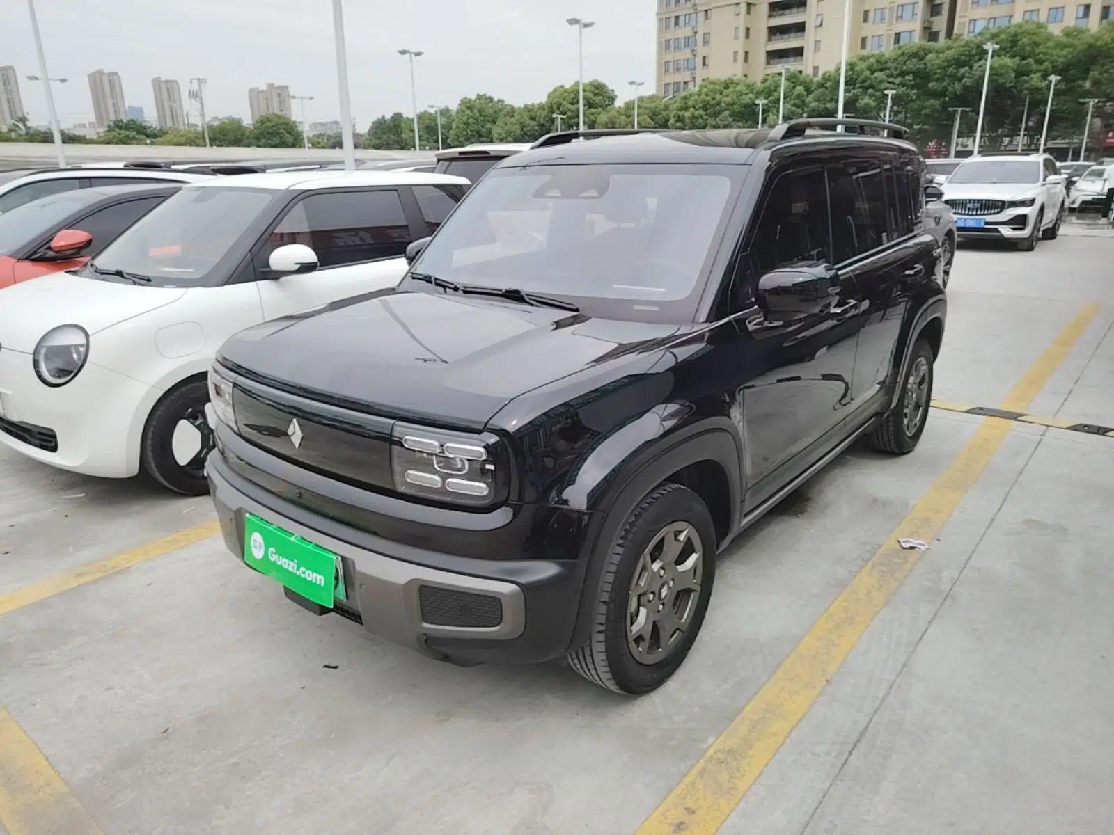 Baojun Spark EUV 2024 Prestige Edition 4 Seats — миниатюра 1