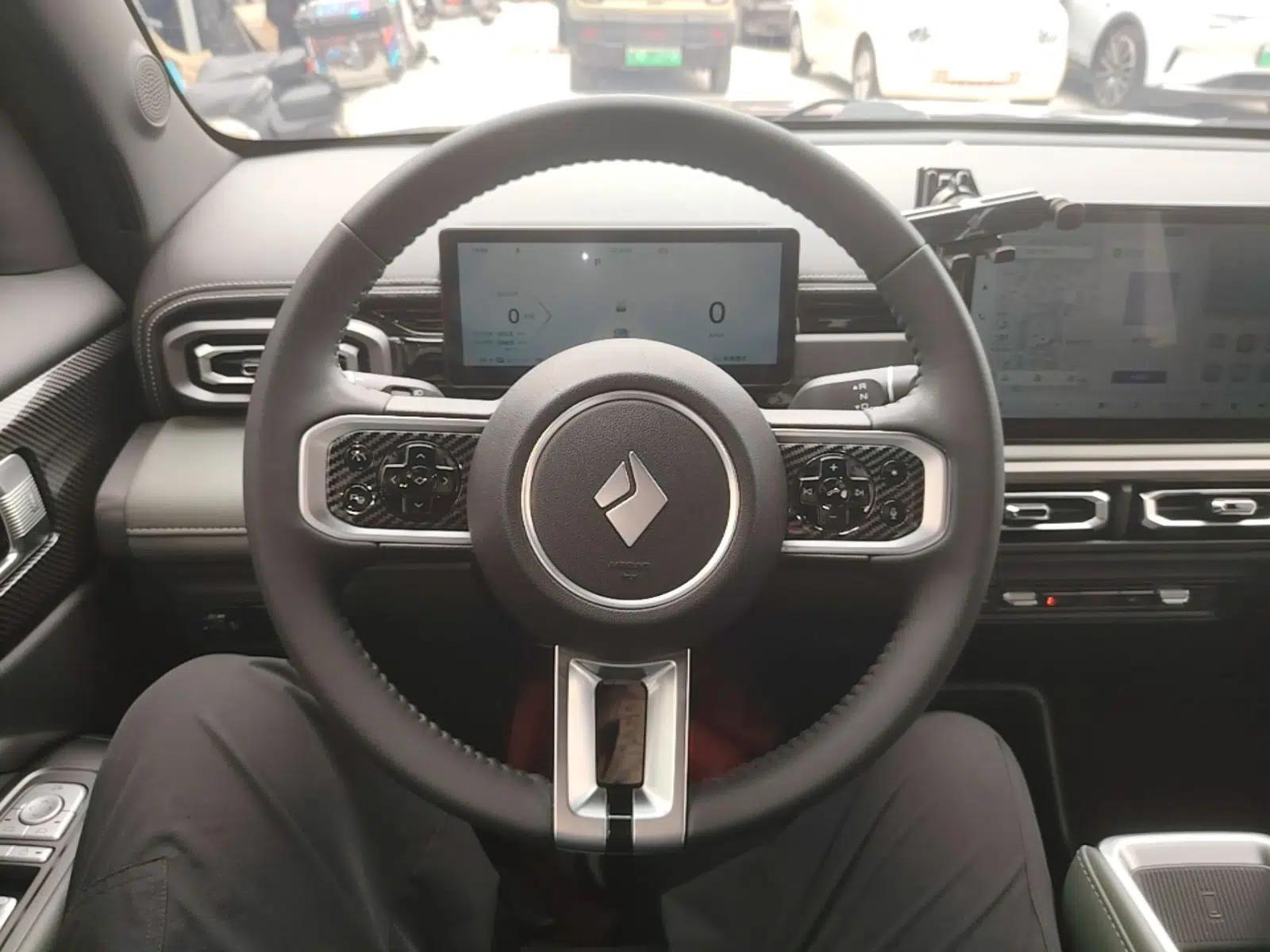 Baojun Spark EUV 2024 Prestige Edition 4 Seats — миниатюра 14
