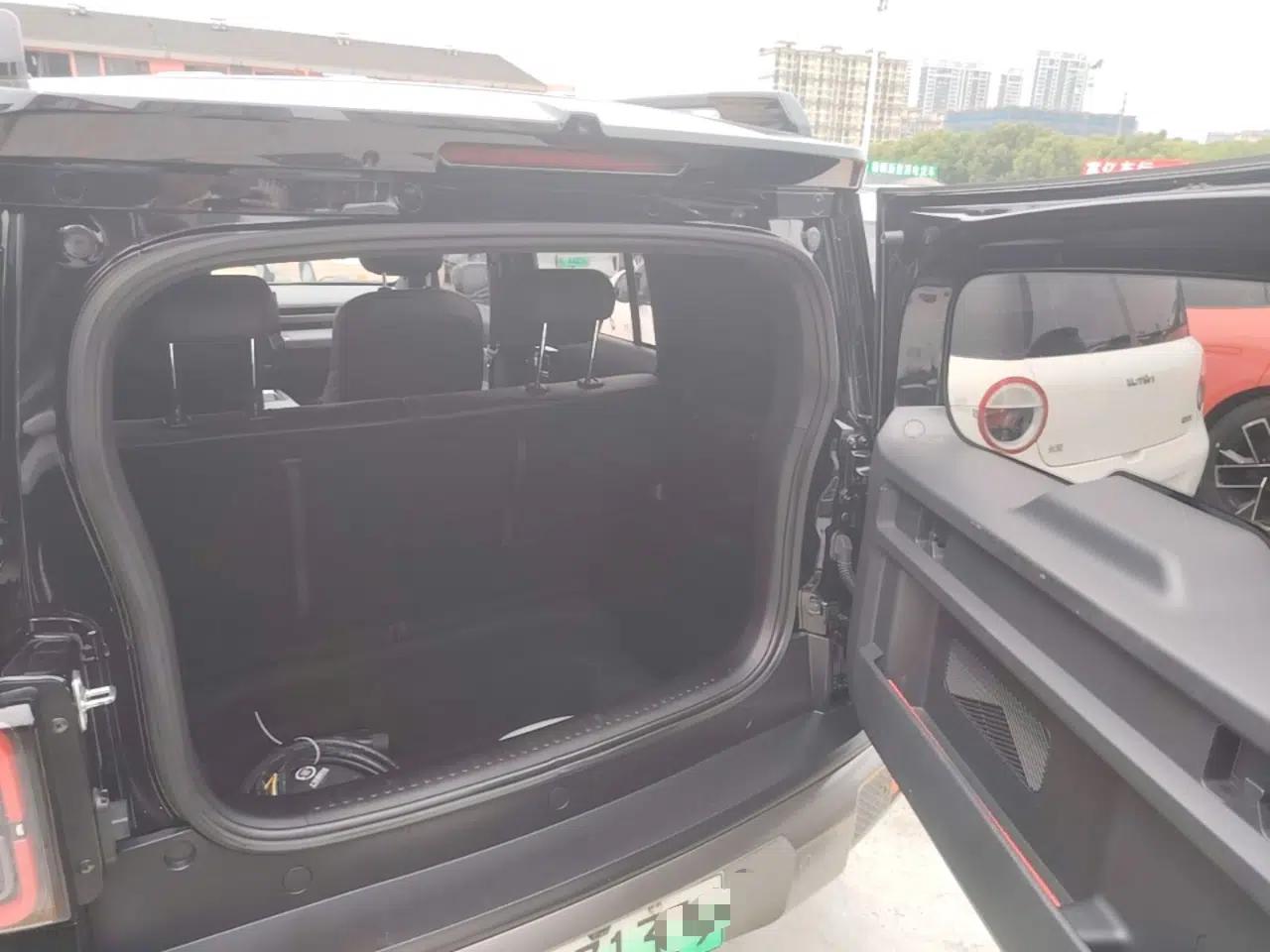 Baojun Spark EUV 2024 Prestige Edition 4 Seats — миниатюра 22