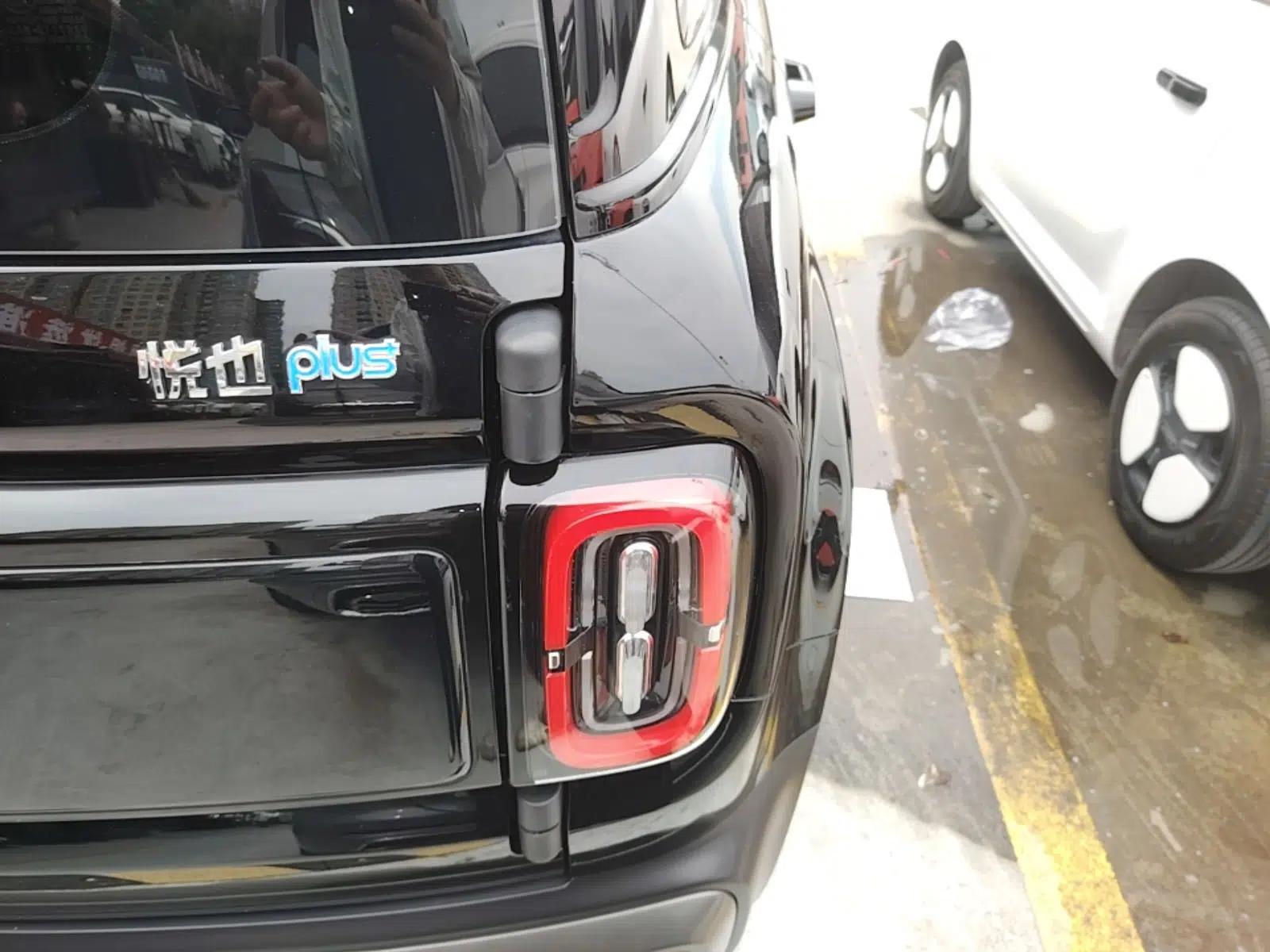 Baojun Spark EUV 2024 Prestige Edition 4 Seats — миниатюра 7