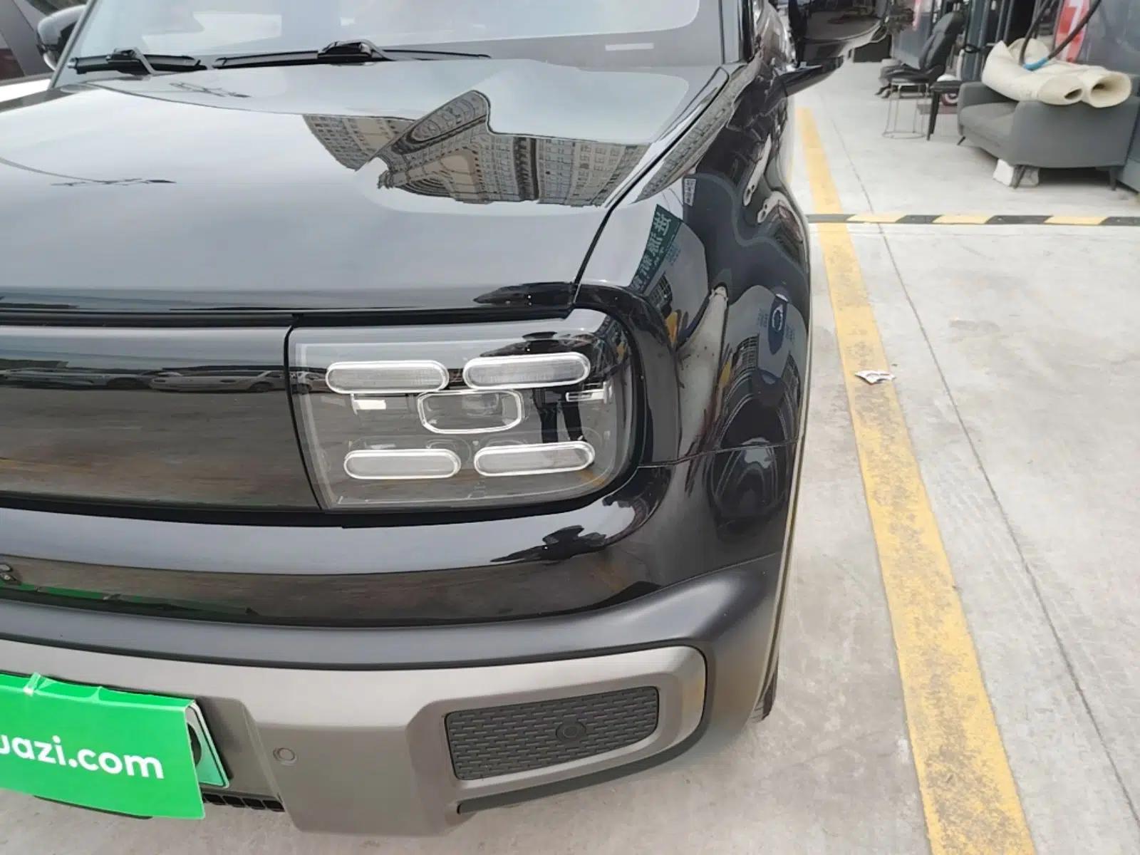 Baojun Spark EUV 2024 Prestige Edition 4 Seats — миниатюра 9