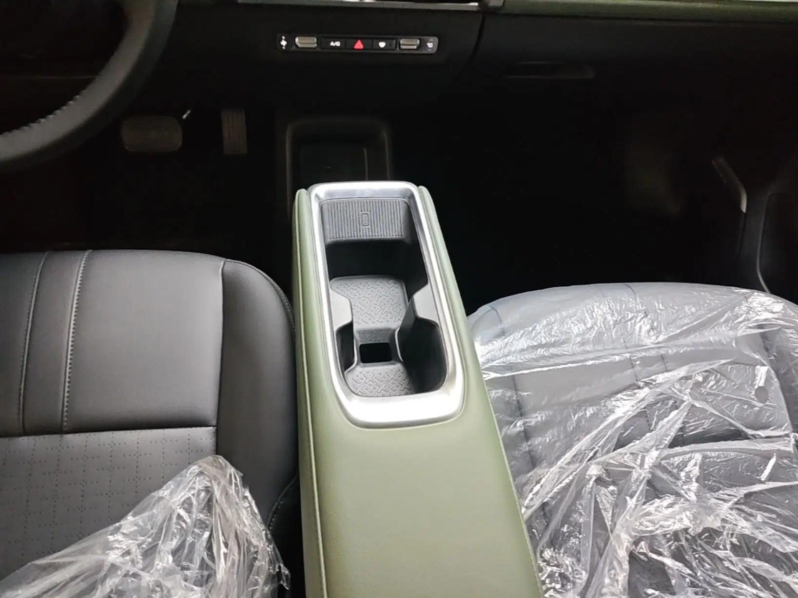 Baojun Spark EUV 2026 301km Flagship Edition — миниатюра 17