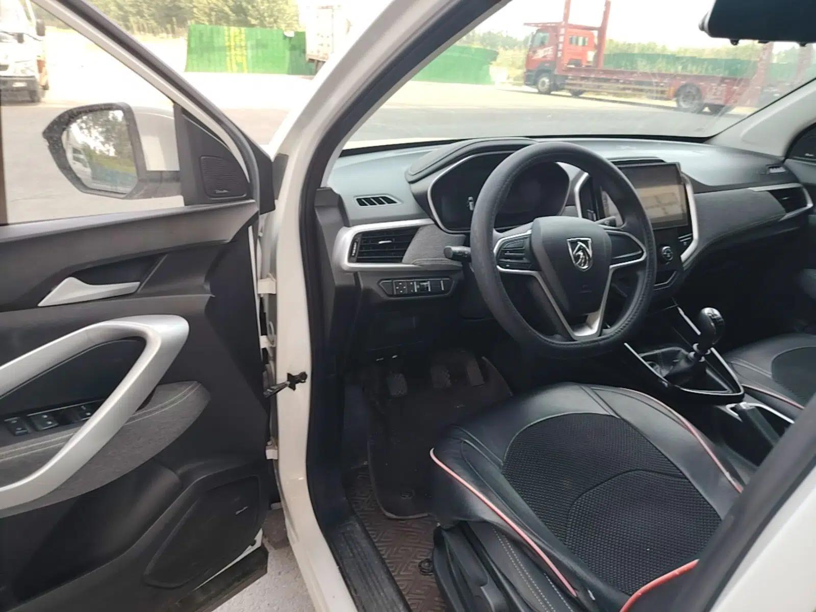Baojun 530 2020 1.5T Manual Comfort Version 6 Seats — миниатюра 19