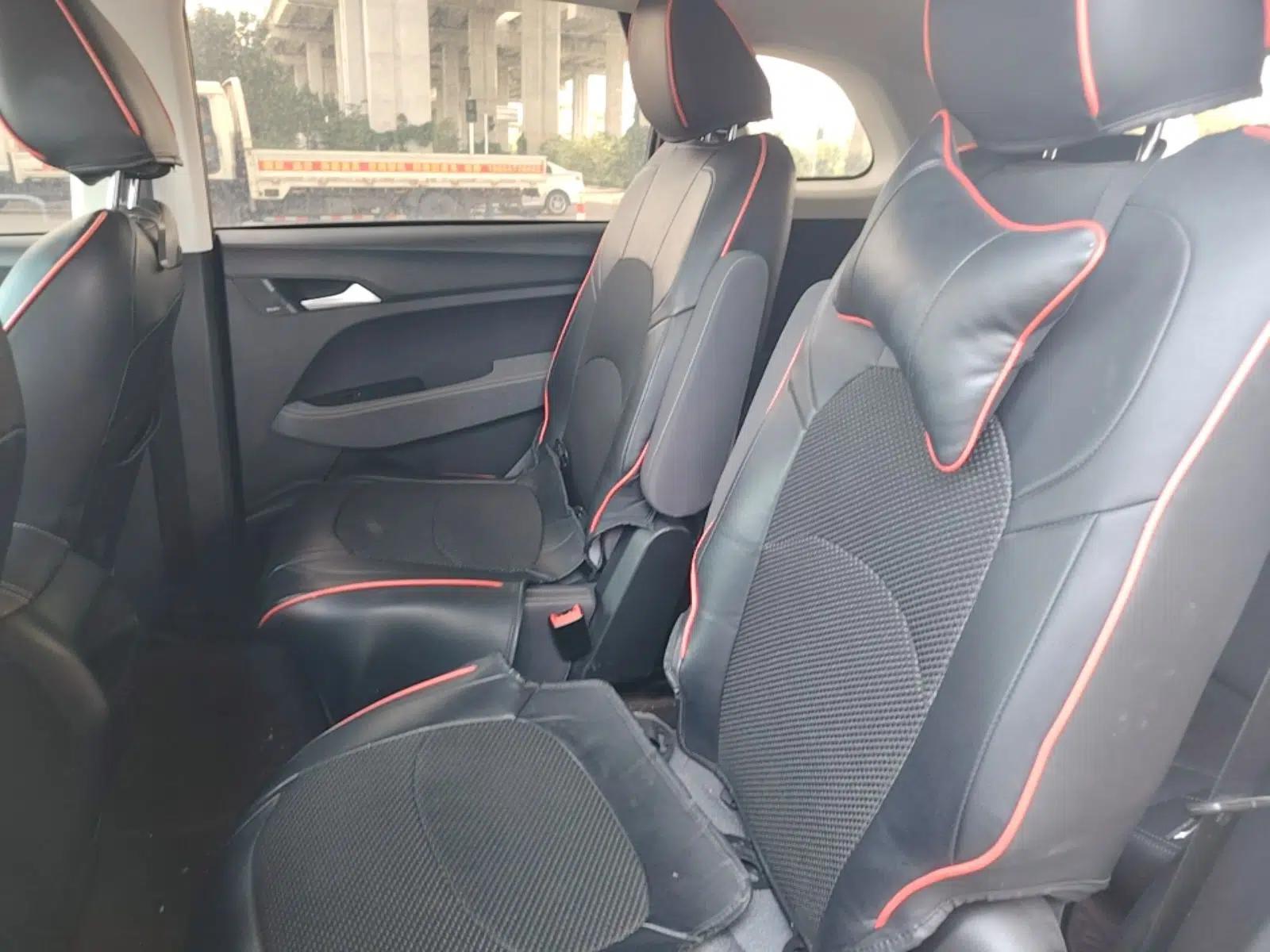 Baojun 530 2020 1.5T Manual Comfort Version 6 Seats — миниатюра 20