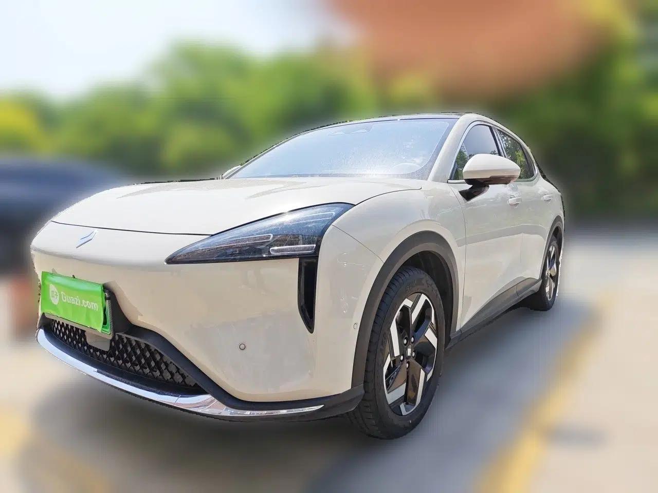 Baojun Yunhai 2024 600km Pure Electric Version — миниатюра 1