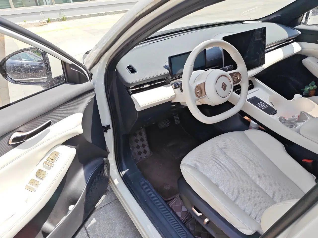 Baojun Yunhai 2024 600km Pure Electric Version — миниатюра 17
