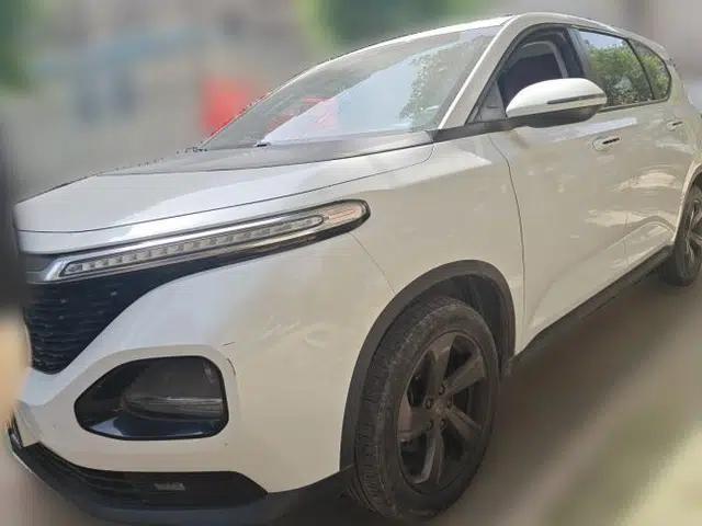 Baojun RM-5 2019 1.5T Manual Elite Version with 24-Hour Online Service 6 Seats