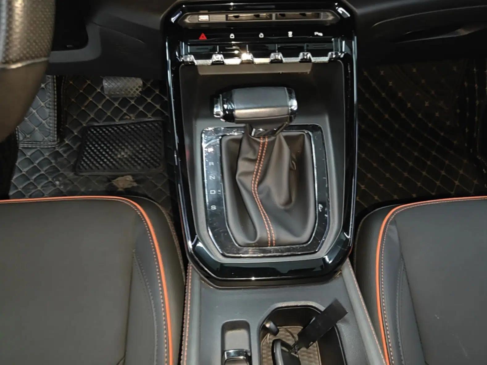 Baojun RS-3 2020 1.5T CVT Smart Luxury Edition — миниатюра 17