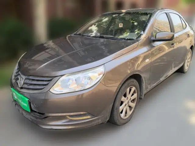 Baojun 630 2011 1.5L manual Comfort trim level