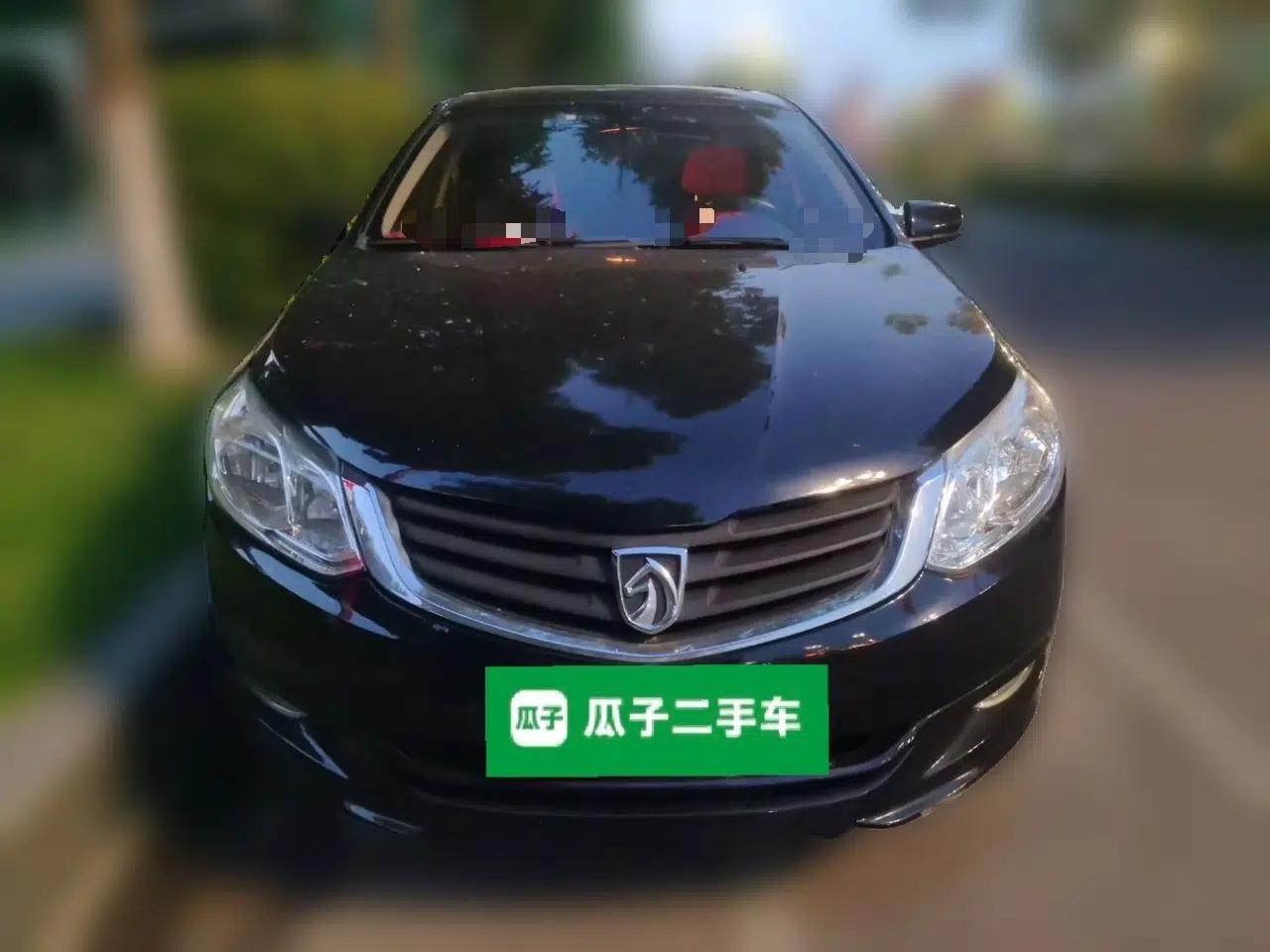 Baojun 630 2013 1.5L manual Comfort trim — миниатюра 2