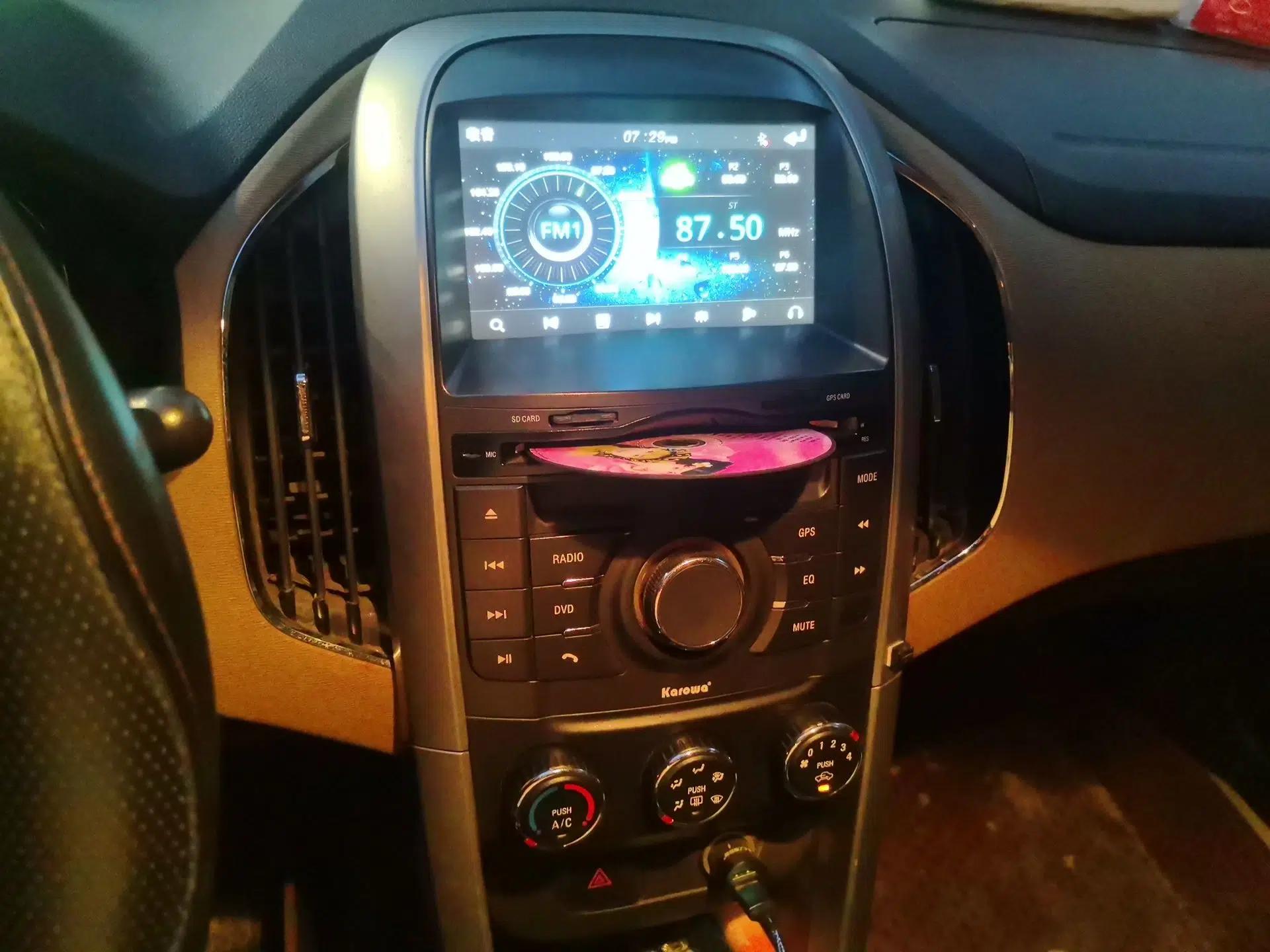 Baojun 630 2013 1.5L manual Comfort trim — миниатюра 14