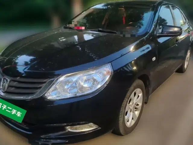 Baojun 630 2013 1.5L manual Comfort trim