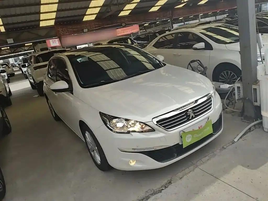 Peugeot 308S 2015 1.2T Automatic Sporty Edition — миниатюра 4