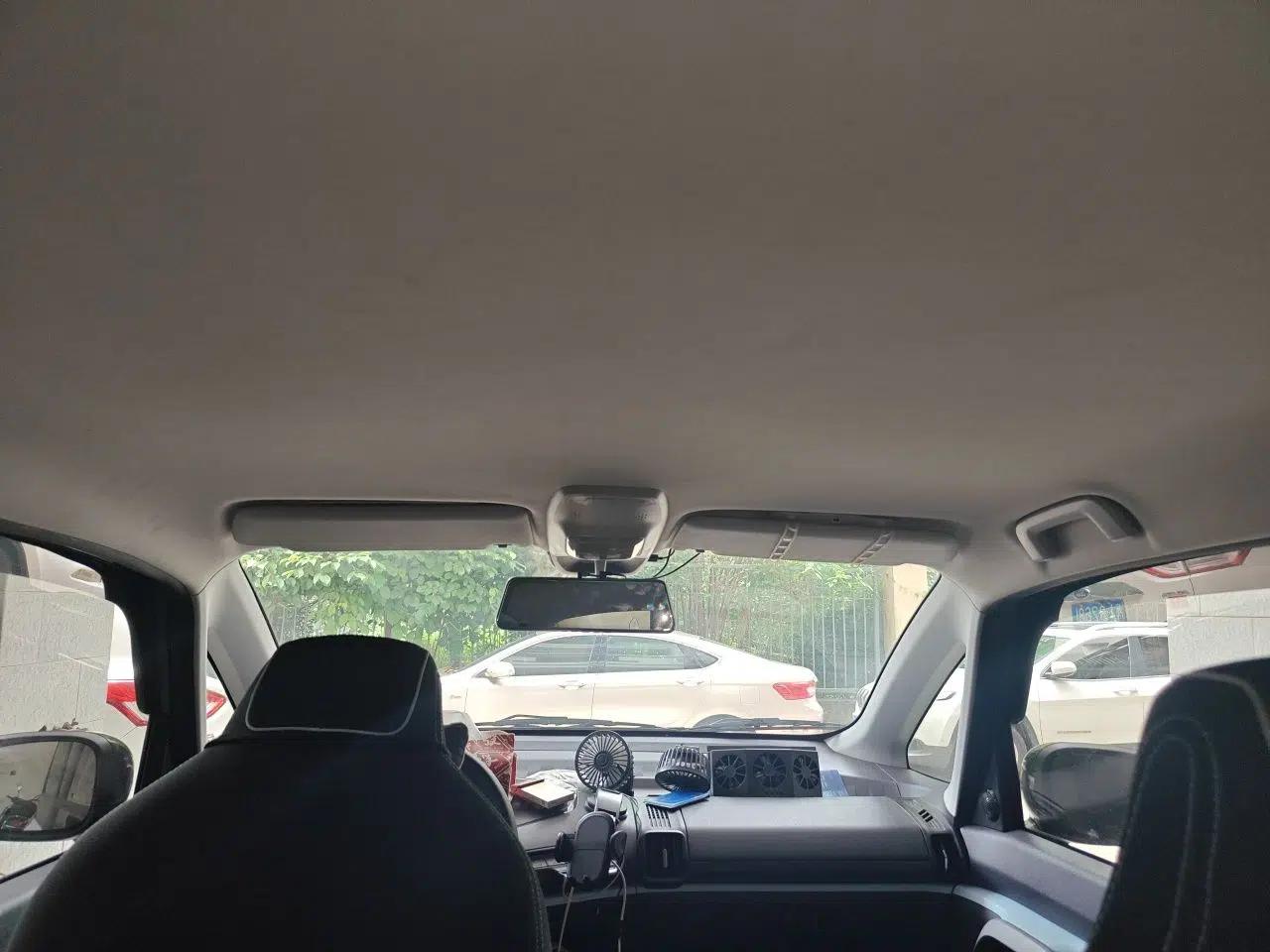 Baojun E300 2020 Plus Interstellar Smart Edition — миниатюра 19
