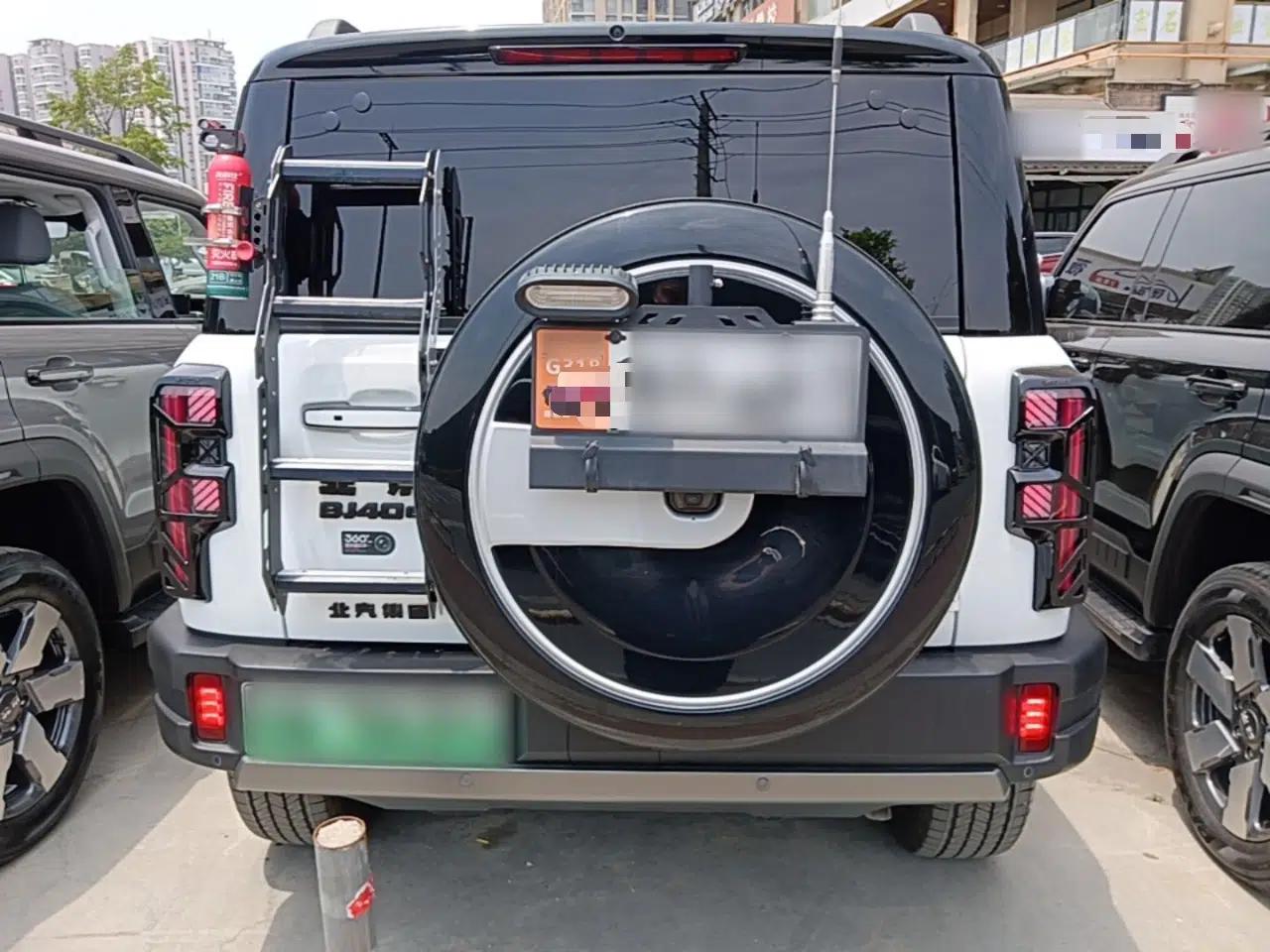 BAIC Off-Road BJ40 Electric Drive 2025 Standard Edition — миниатюра 5