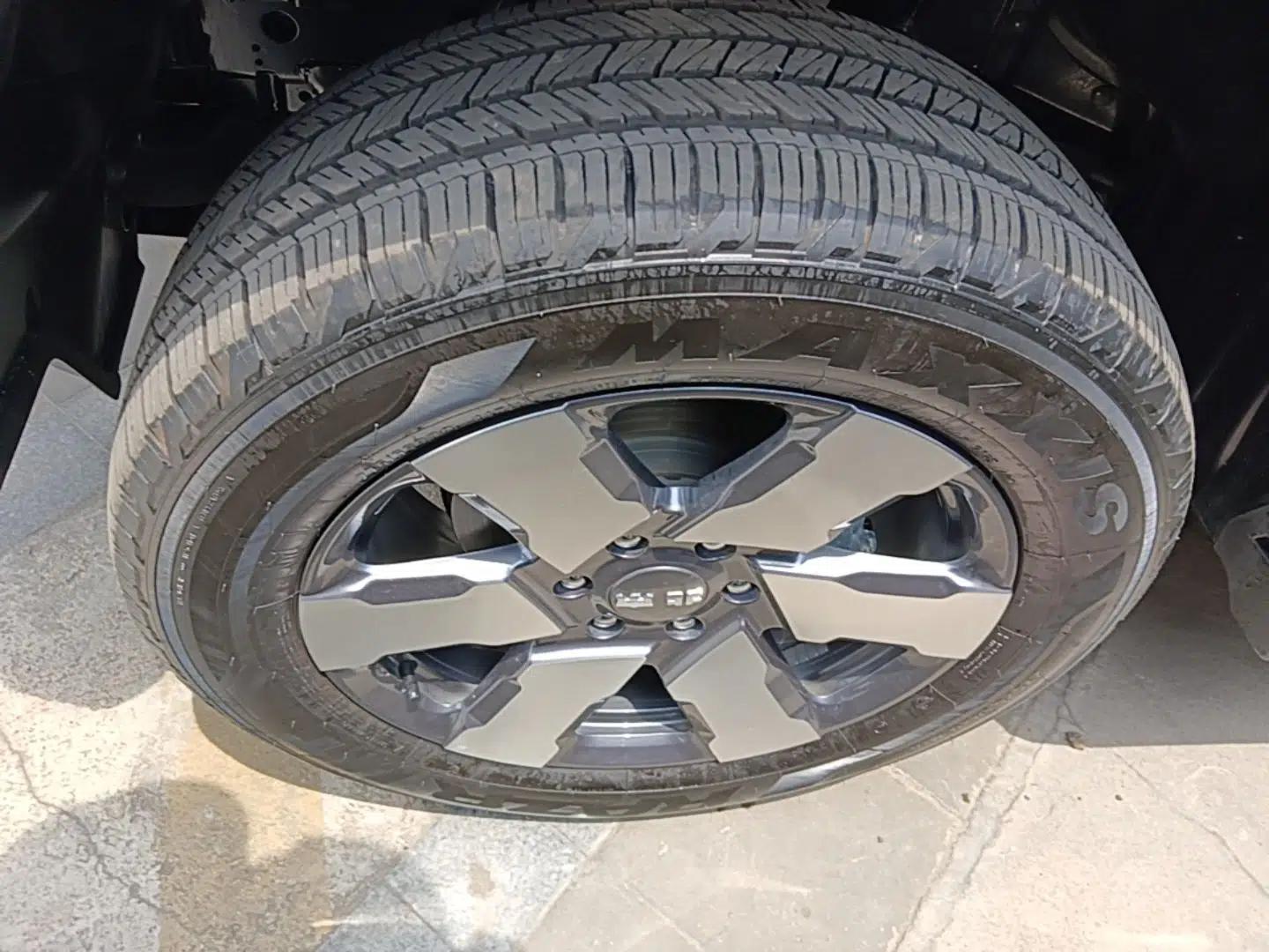 BAIC Off-Road BJ40 Electric Drive 2025 Standard Edition — миниатюра 8
