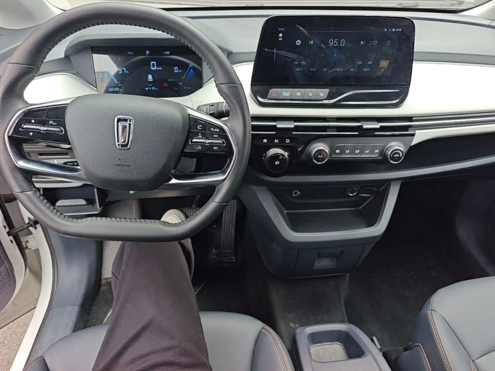 Bestune NAT 2024 PRO Jiaxiang Edition 425km — миниатюра 13