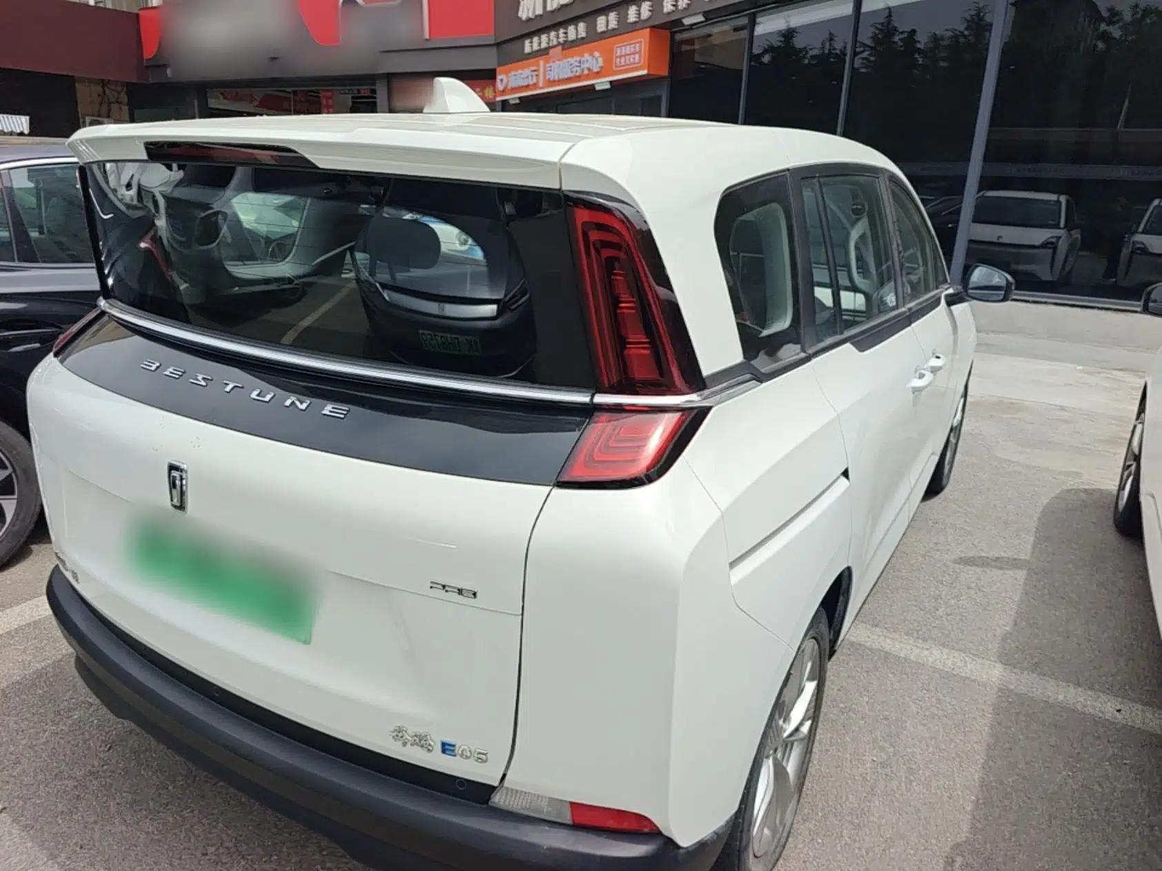 Bestune NAT 2024 PRO Jiaxiang Edition 425km — миниатюра 6