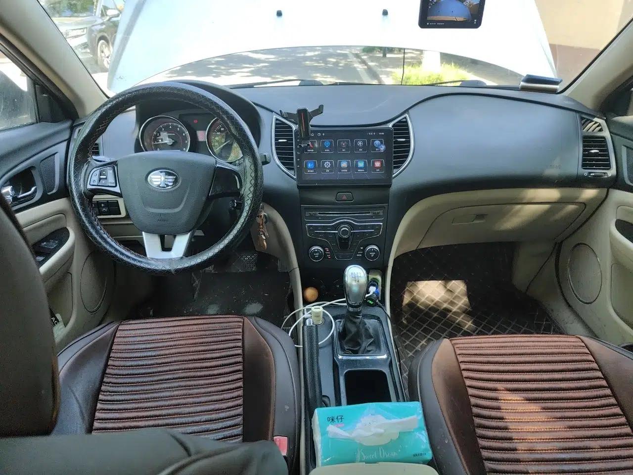 Bestune B50 2013 1.6L manual Comfort trim level — миниатюра 19