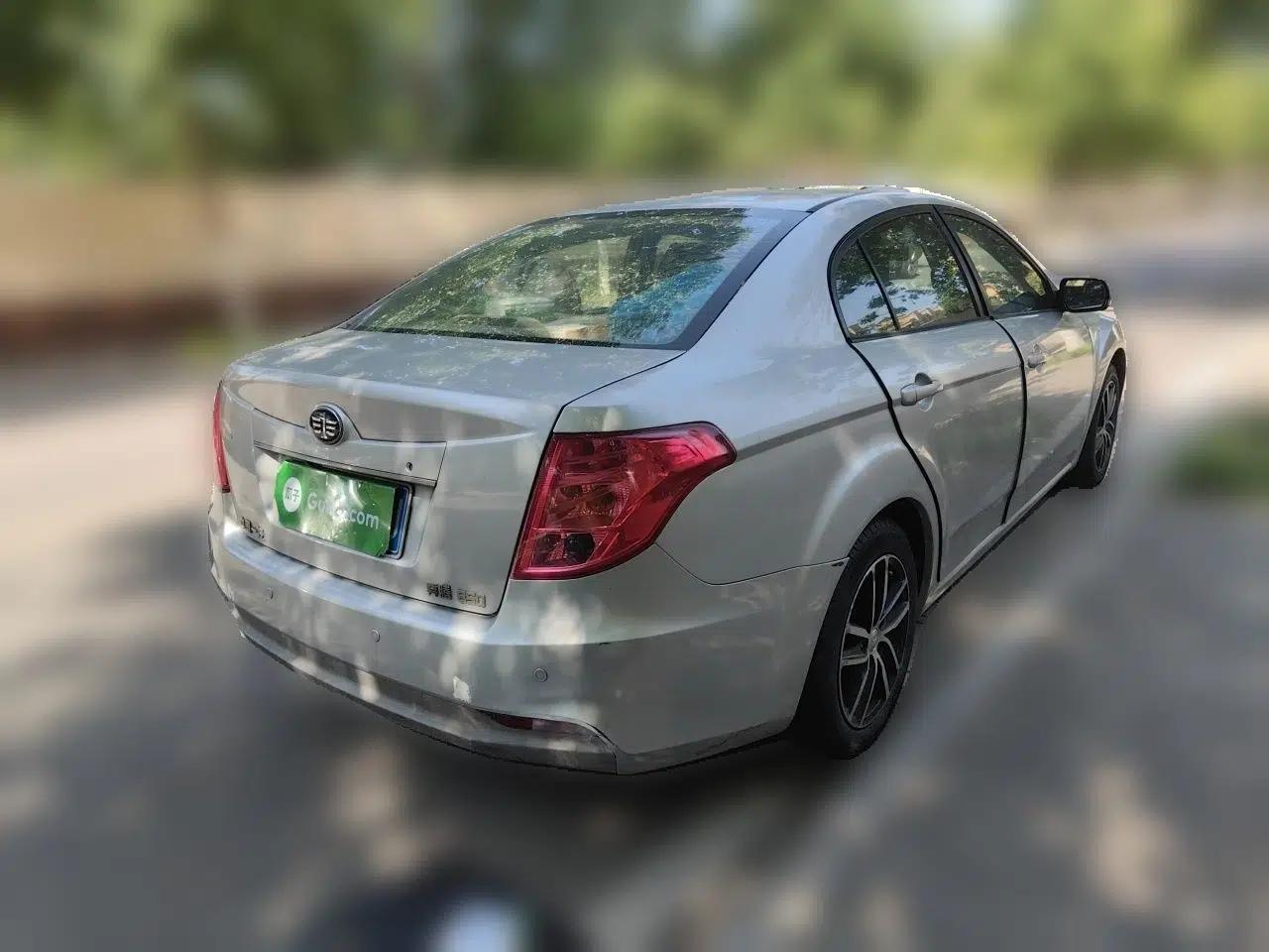 Bestune B50 2013 1.6L manual Comfort trim level — миниатюра 6