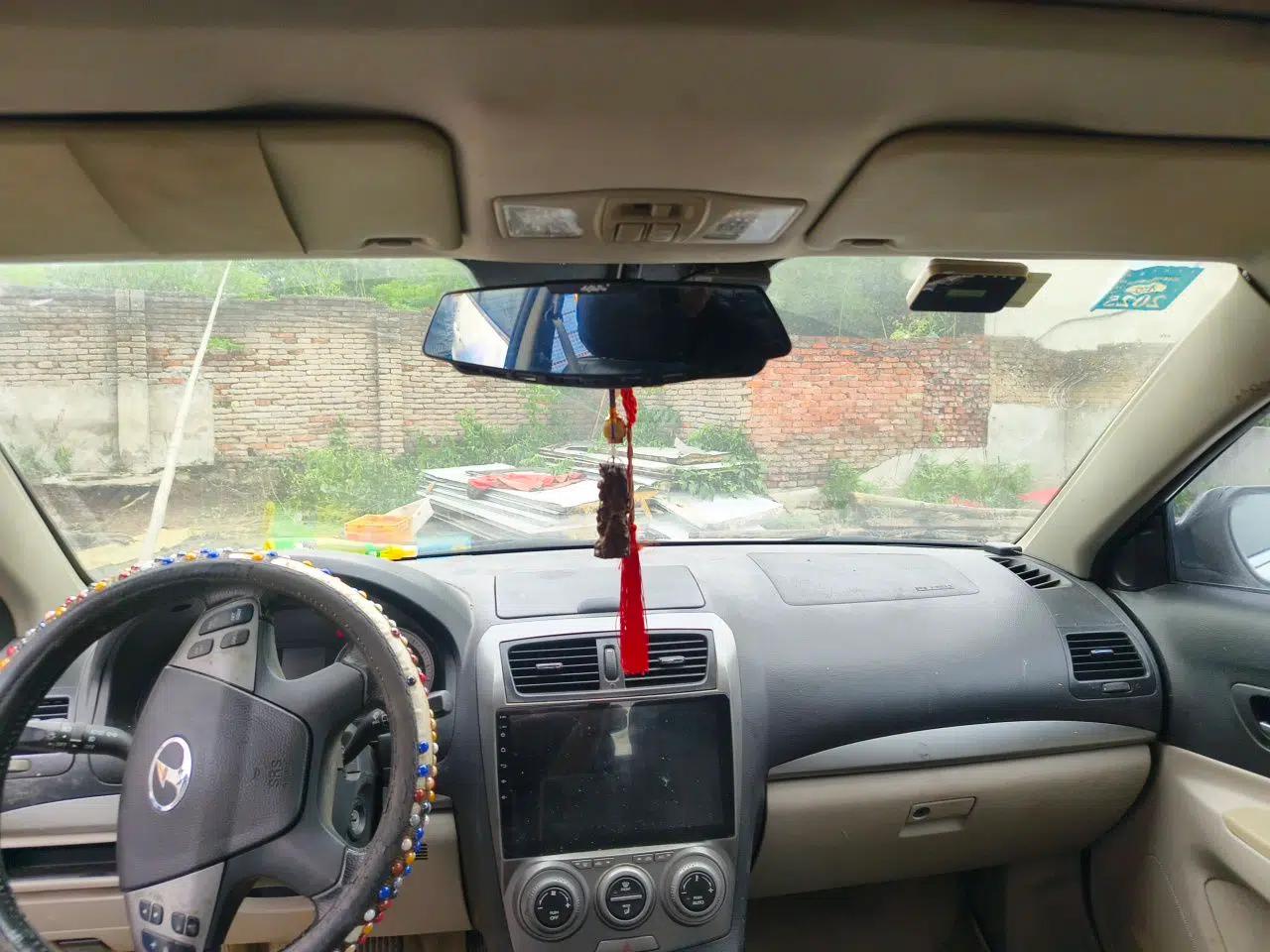 Bestune B50 2012 1.6L automatic with sunroof — миниатюра 19