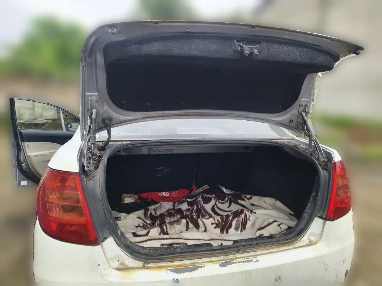 Bestune B50 2012 1.6L automatic with sunroof — миниатюра 20