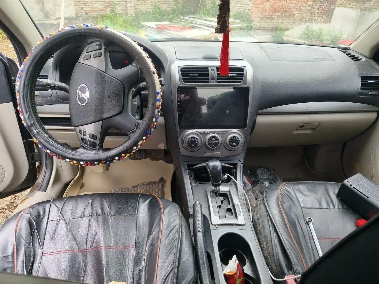 Bestune B50 2012 1.6L automatic with sunroof — миниатюра 10