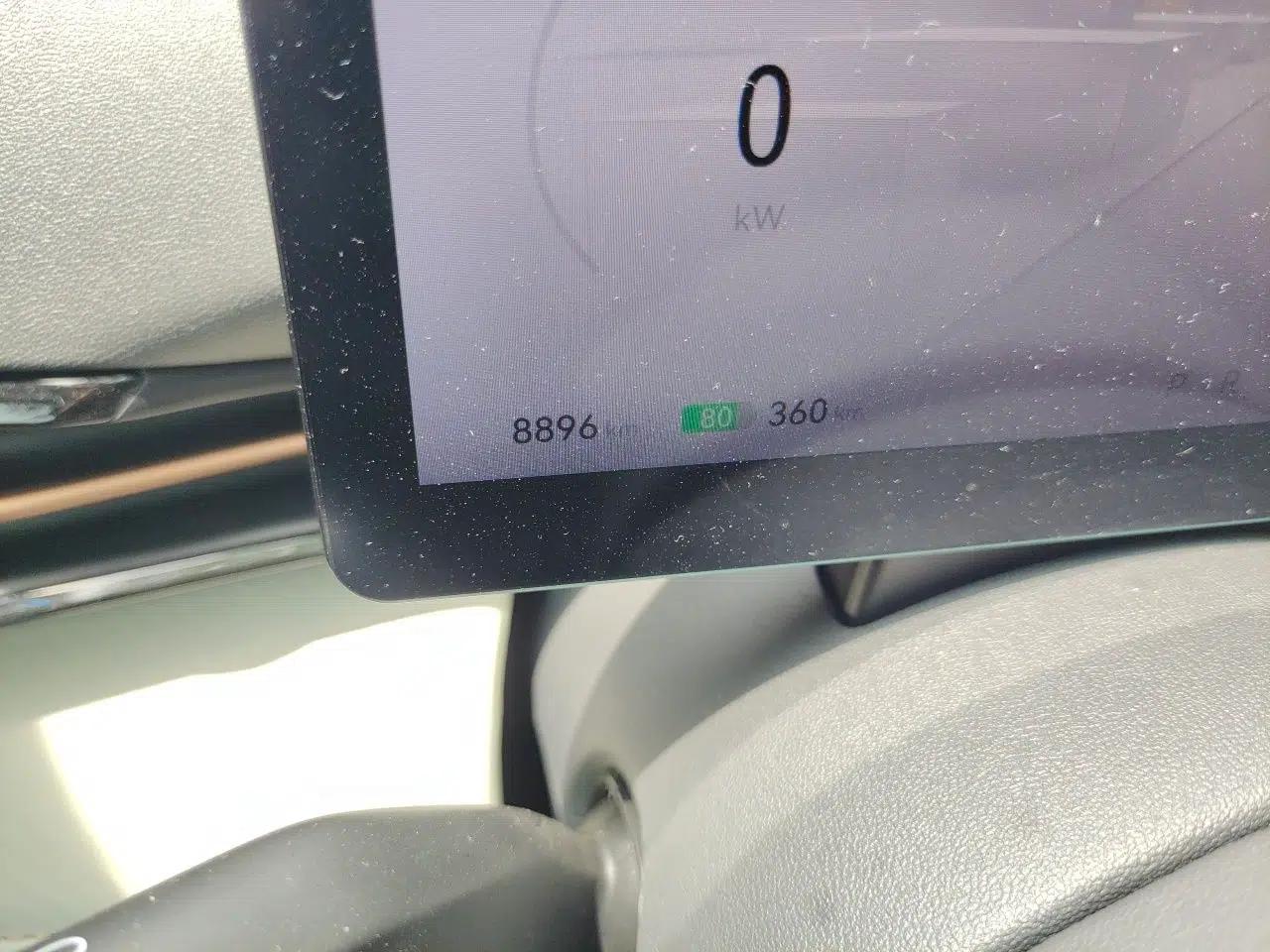 Bestune Yueyi 03 2025 445km Joyful Edition — миниатюра 13