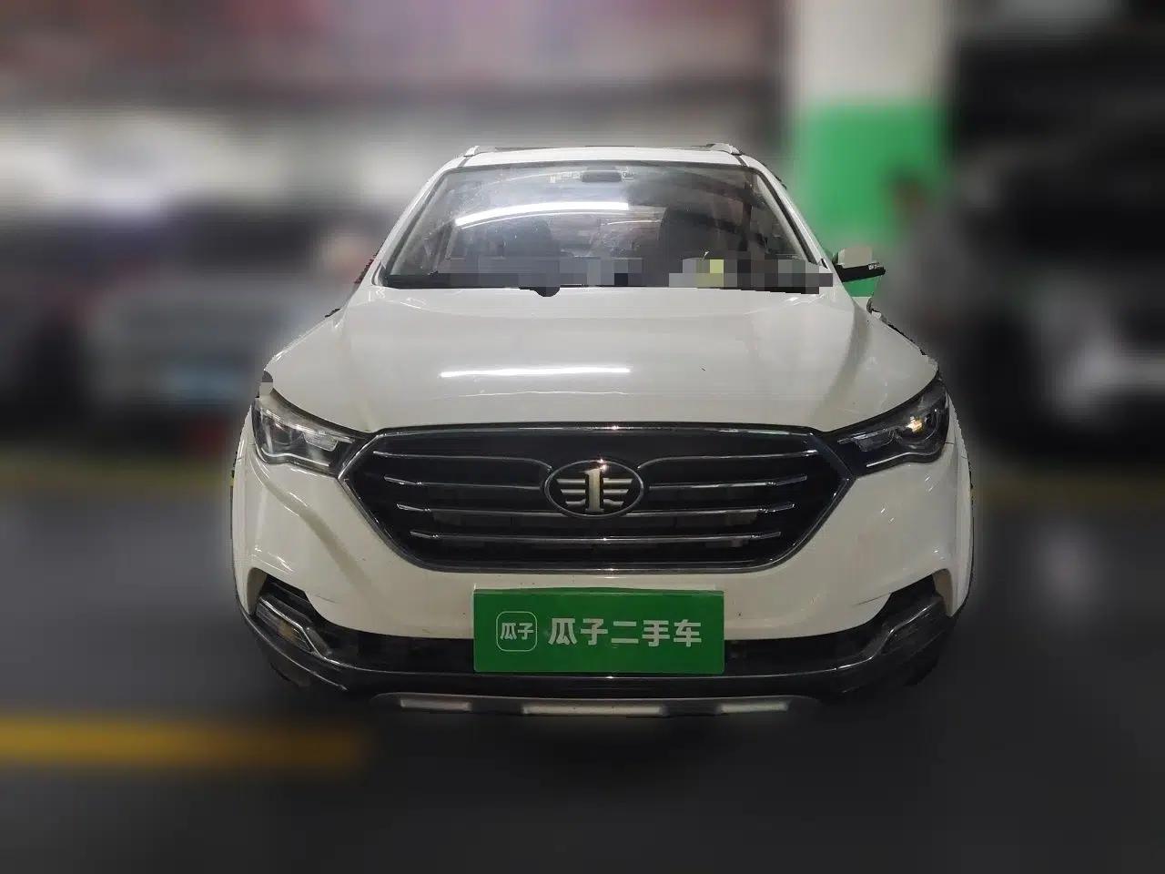 Bestune X40 2019 1.6L Manual Luxury Edition China V — миниатюра 2