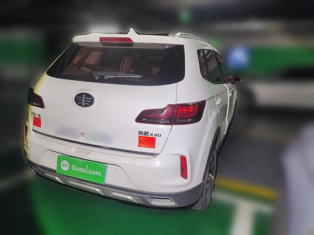 Bestune X40 2019 1.6L Manual Luxury Edition China V — миниатюра 6