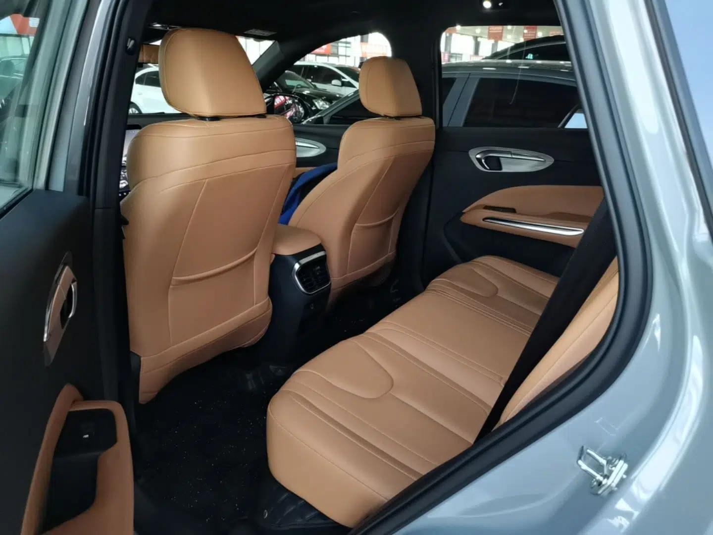 Bestune Yueyi 07 2025 210km Joyful Edition — миниатюра 20
