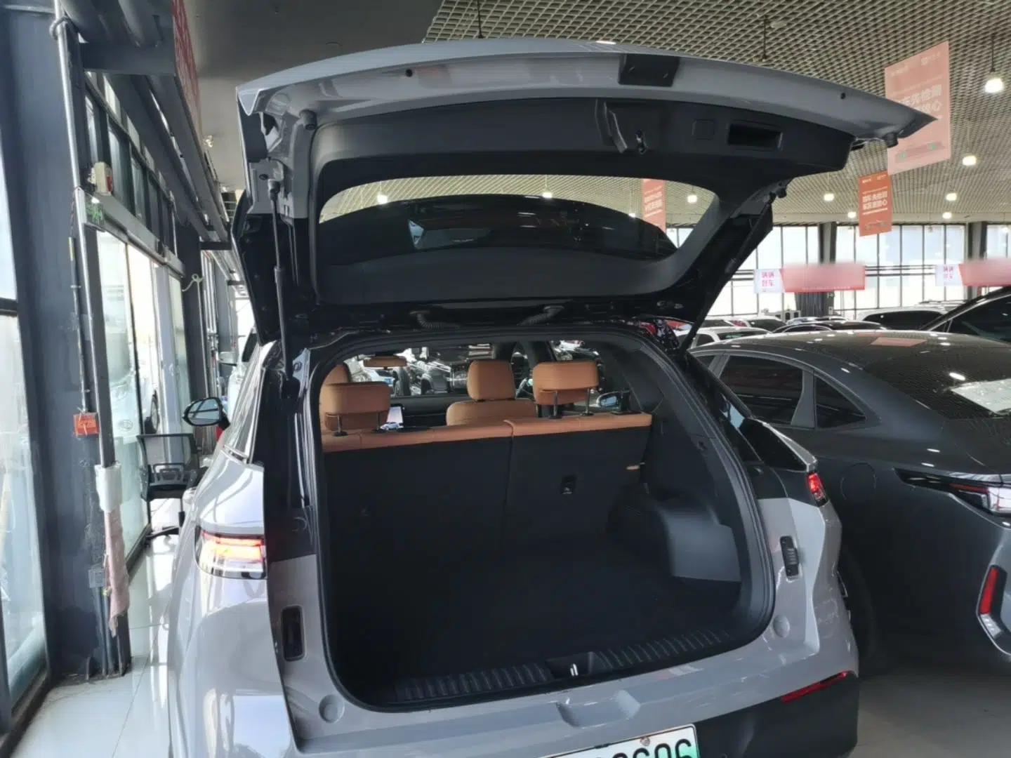 Bestune Yueyi 07 2025 210km Joyful Edition — миниатюра 22