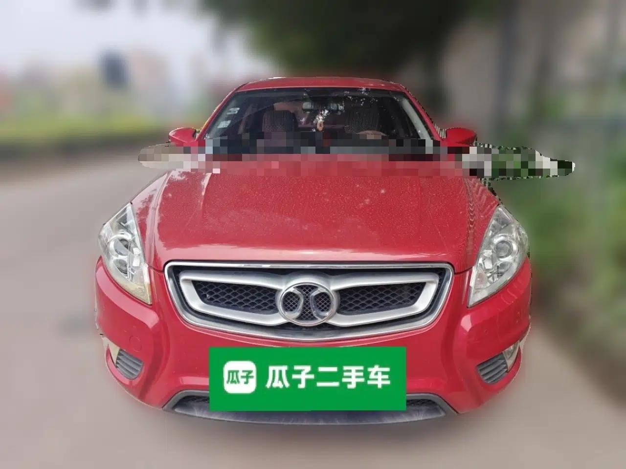 BAIC Senova D50 2015 1.5L Manual Comfort Value Navigation Edition — миниатюра 2