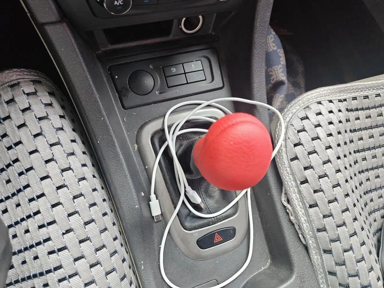 BAIC Senova D50 2015 1.5L Manual Comfort Value Navigation Edition — миниатюра 15