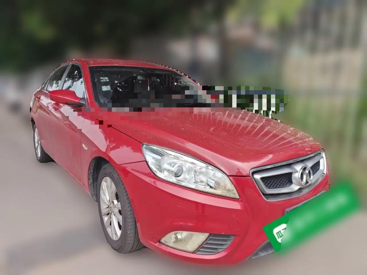 BAIC Senova D50 2015 1.5L Manual Comfort Value Navigation Edition — миниатюра 3