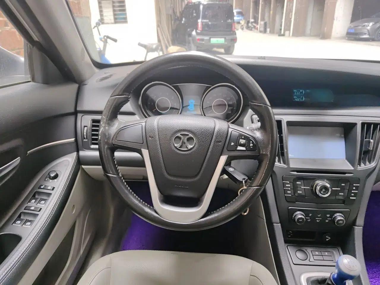 BAIC Senova D50 2014 1.5L manual comfort version — миниатюра 11