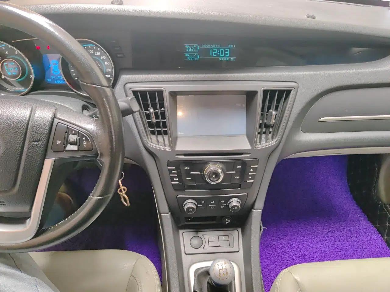 BAIC Senova D50 2014 1.5L manual comfort version — миниатюра 14