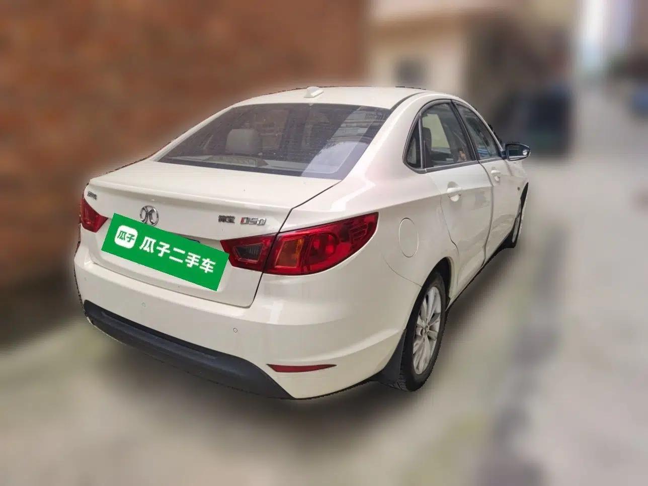 BAIC Senova D50 2014 1.5L manual comfort version — миниатюра 6