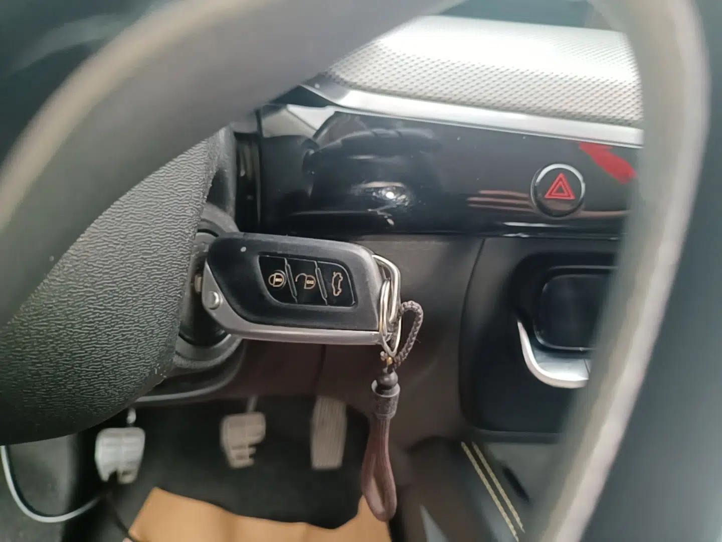 BAIC Beijing X3 2019 1.5L Manual Glory Edition — миниатюра 12