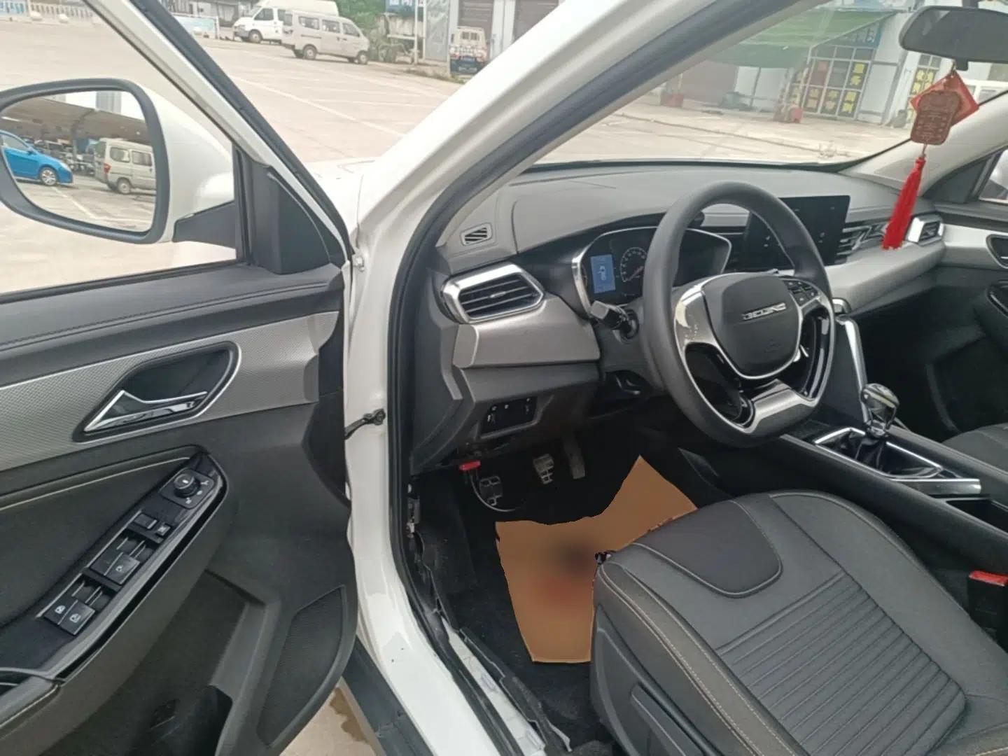 BAIC Beijing X3 2019 1.5L Manual Glory Edition — миниатюра 19
