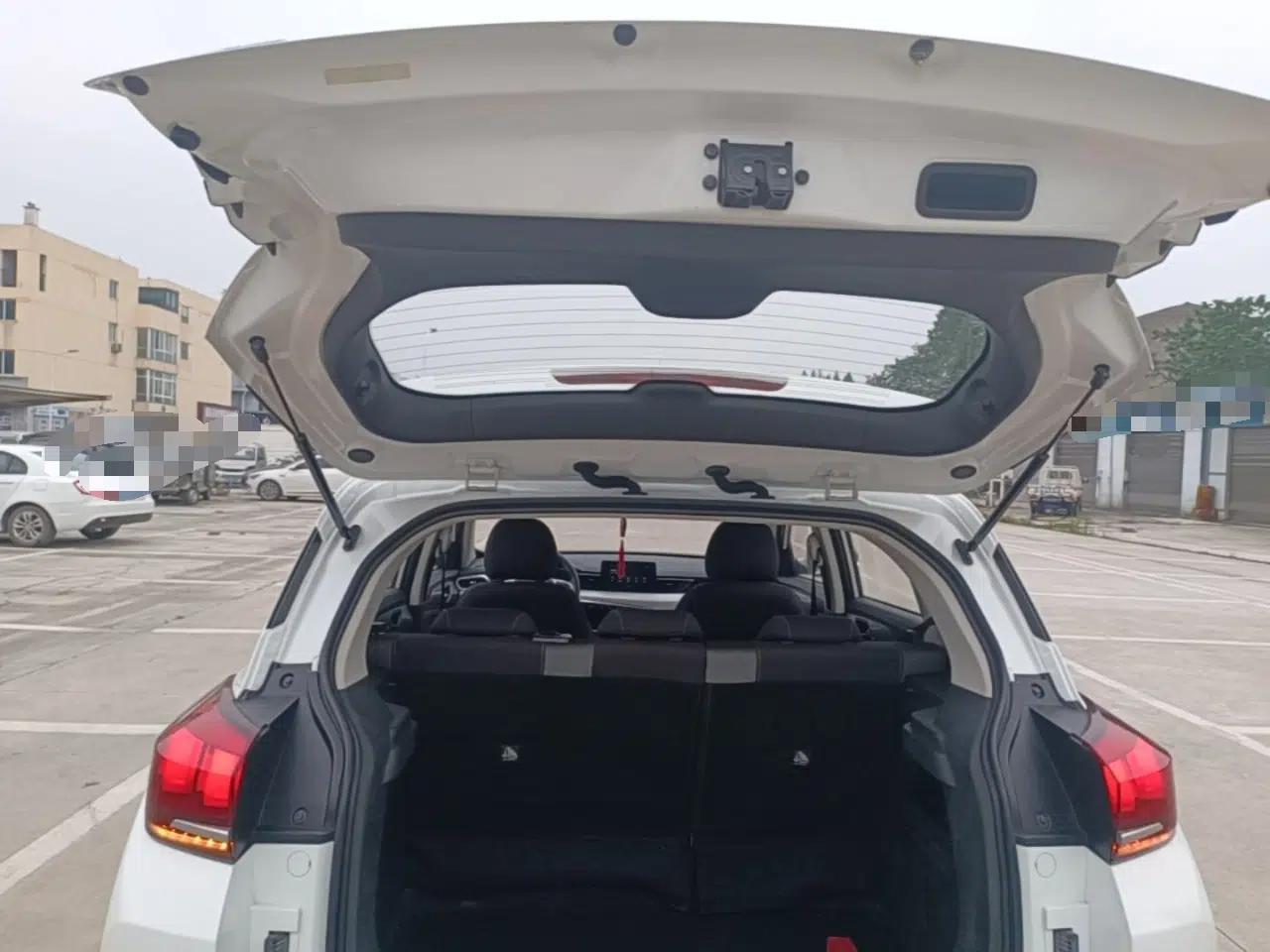 BAIC Beijing X3 2019 1.5L Manual Glory Edition — миниатюра 22