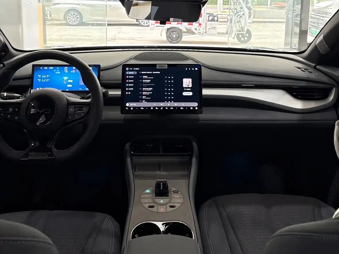 Seal 06GT 2025 Smart Drive Edition 505 Wave Edition — миниатюра 10