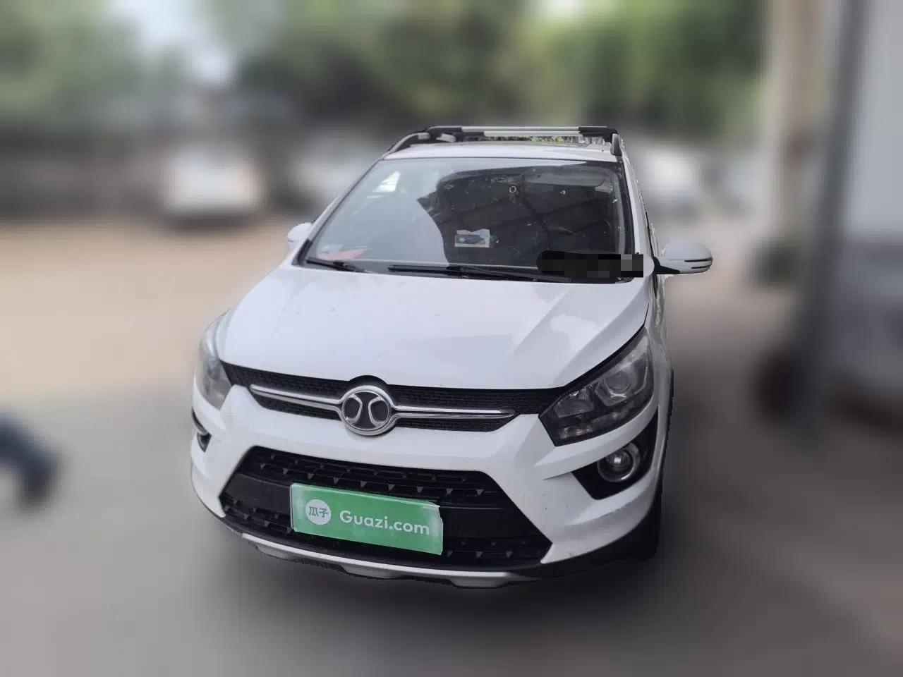 BAIC Senova X25 2015 1.5L Manual Elite Edition — миниатюра 1