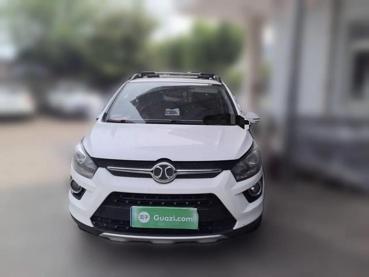 BAIC Senova X25 2015 1.5L Manual Elite Edition — миниатюра 2