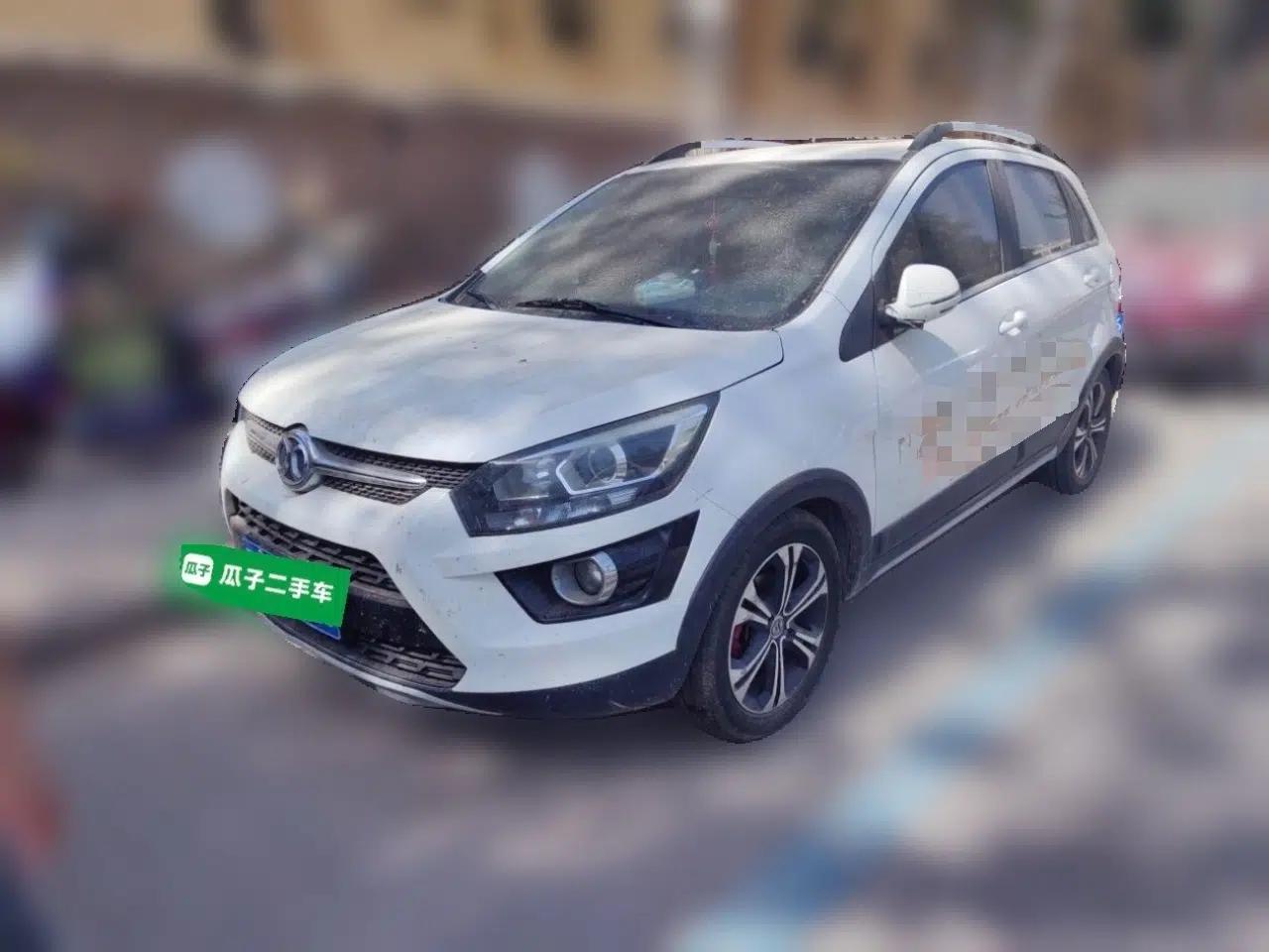 BAIC Senova X25 2015 1.5L Manual Elite Edition — миниатюра 1
